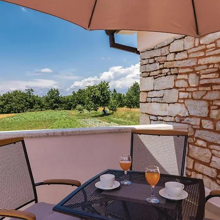 Lovely In With Wifi Holiday home