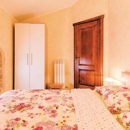 Three-bedroom In Pazin